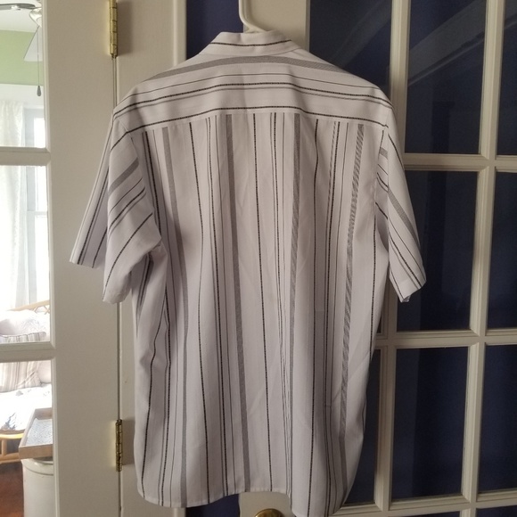 Striped shoe sleeve button up - Picture 3 of 3